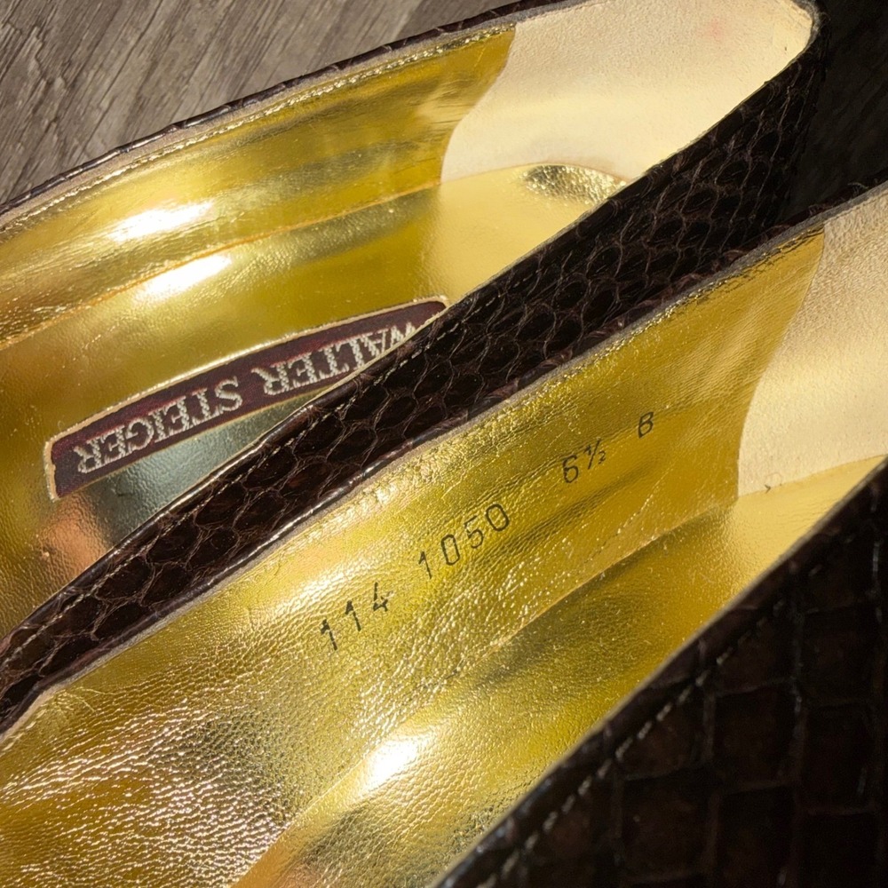 Walter Steiger Brown Patent Snakeskin Pumps Italy 6.5B - Picture 3 of 7